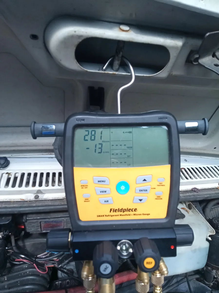 Fieldpiece SMAN manifold