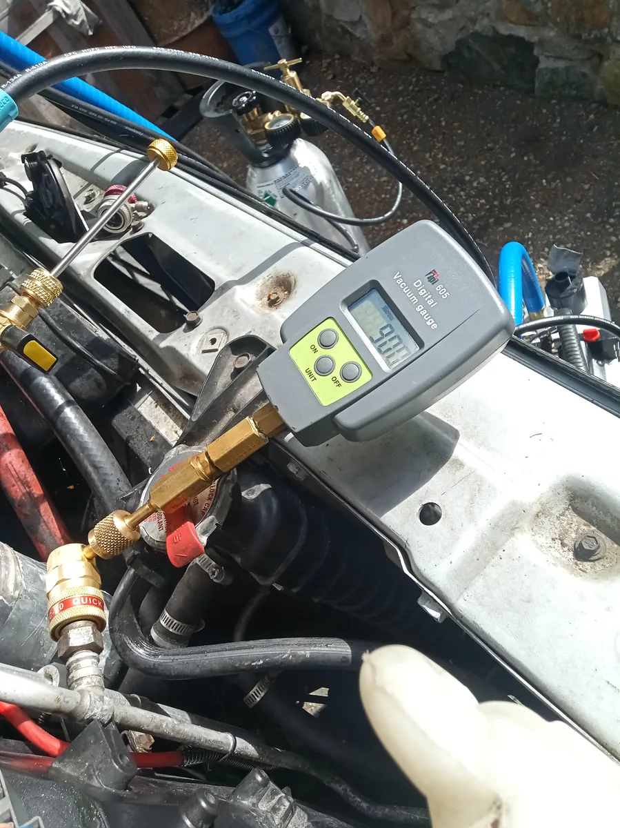 Micron gauge reading